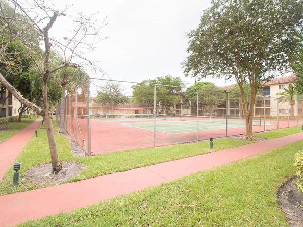 259 S Cypress Rd 535, Pompano Beach FL 33060