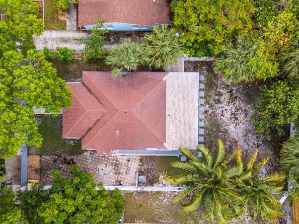 422 49th Street, West Palm Beach FL 33407