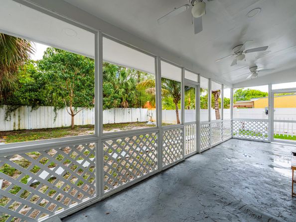 422 49th Street, West Palm Beach FL 33407