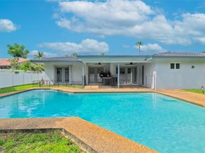 10300 NW 44th St, Coral Springs FL 33065