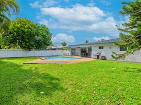 10300 NW 44th St, Coral Springs FL 33065
