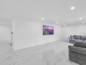 10300 NW 44th St, Coral Springs FL 33065