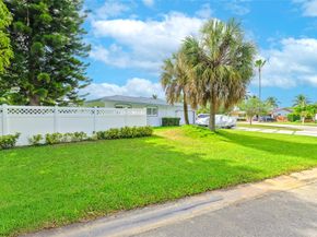 10300 NW 44th St, Coral Springs FL 33065