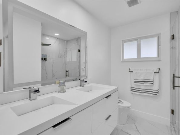 10300 NW 44th St, Coral Springs FL 33065