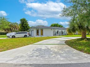 10300 NW 44th St, Coral Springs FL 33065