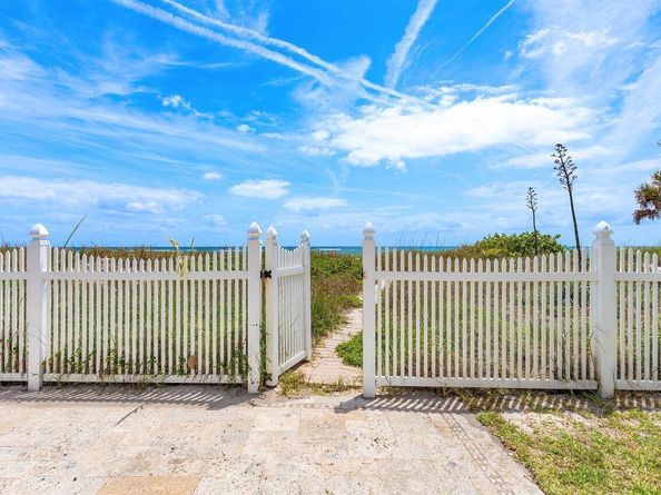 1906 Bay Drive, Pompano Beach FL 33062