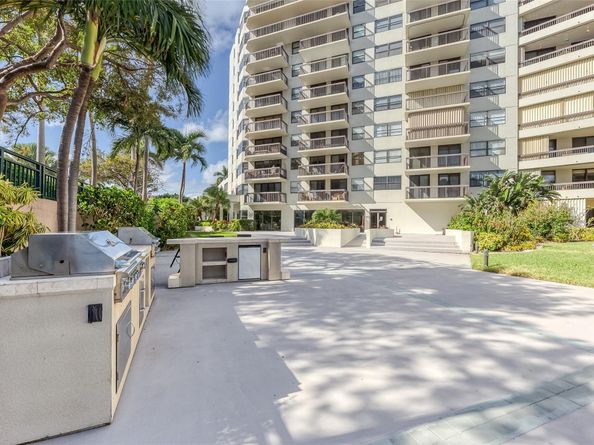 2900 NE 14th Street Cswy 202, Pompano Beach FL 33062