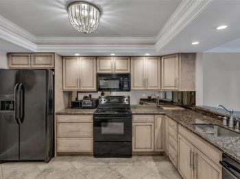 2900 NE 14th Street Cswy