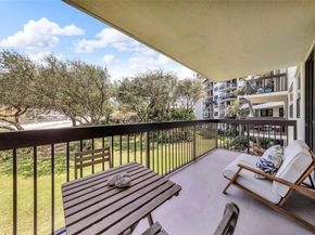 2900 NE 14th Street Cswy 202, Pompano Beach FL 33062