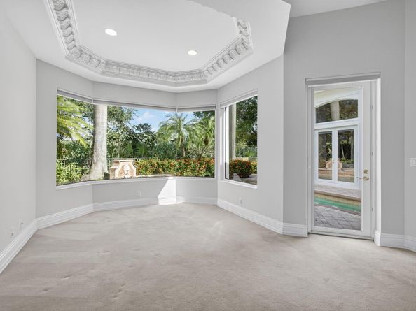 119 Via Paradisio, Palm Beach Gardens FL 33418