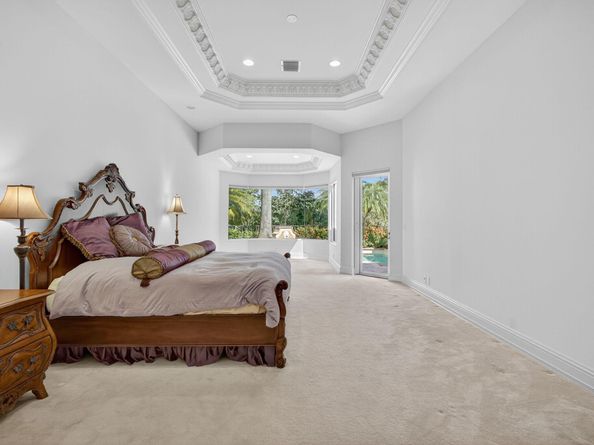 119 Via Paradisio, Palm Beach Gardens FL 33418