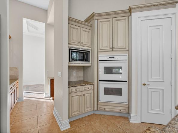 119 Via Paradisio, Palm Beach Gardens FL 33418