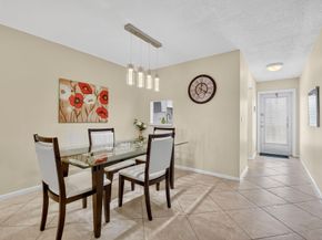 203 Oxford 100, West Palm Beach FL 33417