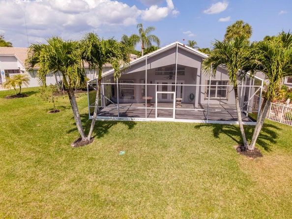 6854 Rienzo Street, Lake Worth FL 33467