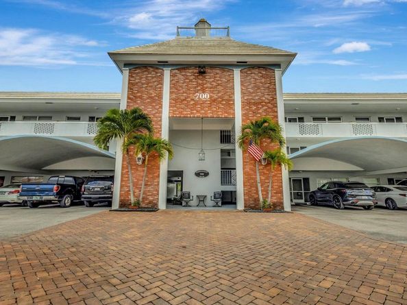 700 NE Harbour Terrace 3320, Boca Raton FL 33431