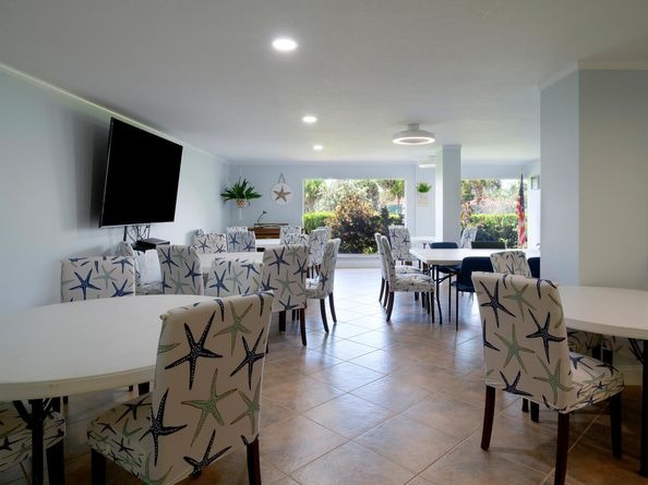 801 Lake Shore Drive 108, Lake Park FL 33403