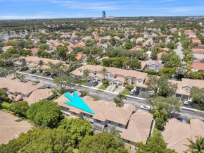 4866 SW 32nd Ter, Dania Beach FL 33312