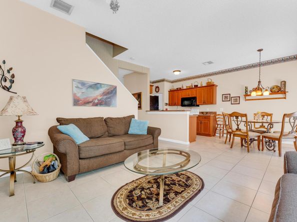 4866 SW 32nd Ter, Dania Beach FL 33312