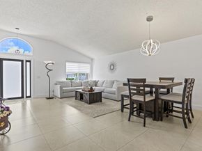 15193 Oak Chase Court, Wellington FL 33414