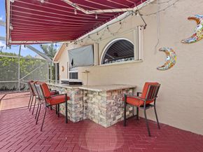 15193 Oak Chase Court, Wellington FL 33414