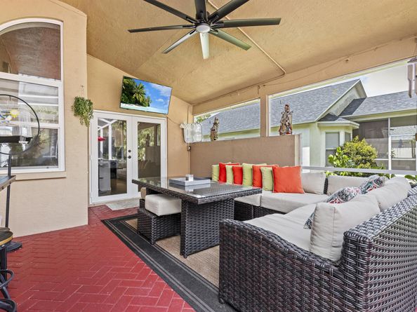 15193 Oak Chase Court, Wellington FL 33414