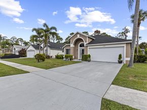 15193 Oak Chase Court, Wellington FL 33414