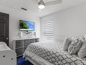 15193 Oak Chase Court, Wellington FL 33414