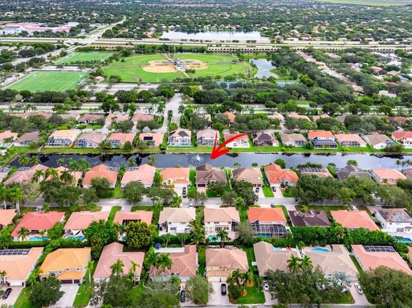 10287 NW 53rd Ct, Coral Springs FL 33076