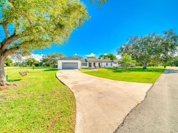 20421 SW 50th Pl, Southwest Ranches FL 33332