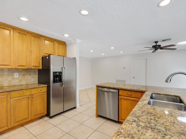 2331 NE 35 Drive, Fort Lauderdale FL 33308