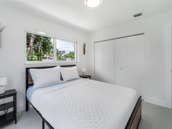 1618 NW 11th Ave, Fort Lauderdale FL 33311