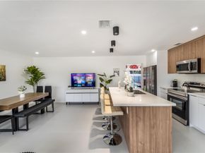 1618 NW 11th Ave, Fort Lauderdale FL 33311