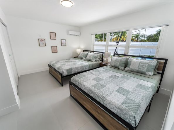 1618 NW 11th Ave, Fort Lauderdale FL 33311