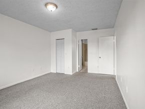 1013 SW 112th Ter 1013, Pembroke Pines FL 33025