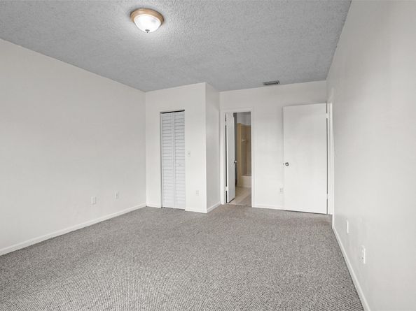 1013 SW 112th Ter 1013, Pembroke Pines FL 33025