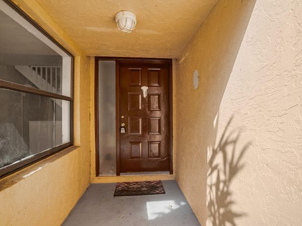1013 SW 112th Ter 1013, Pembroke Pines FL 33025