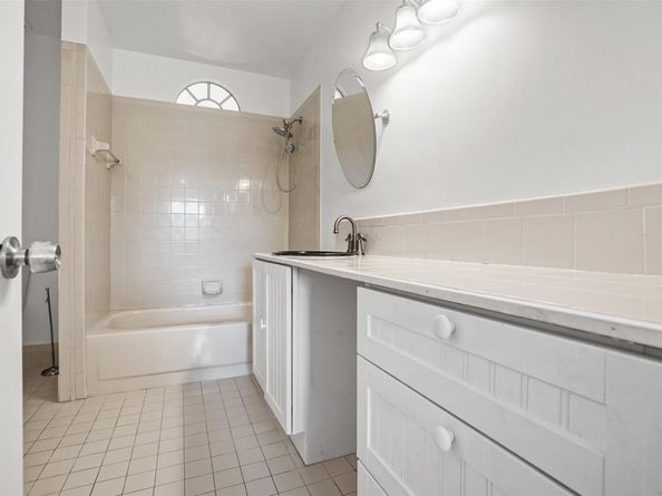 1013 SW 112th Ter 1013, Pembroke Pines FL 33025