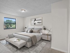 1013 SW 112th Ter 1013, Pembroke Pines FL 33025