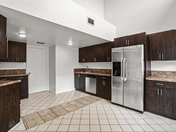 1013 SW 112th Ter 1013, Pembroke Pines FL 33025