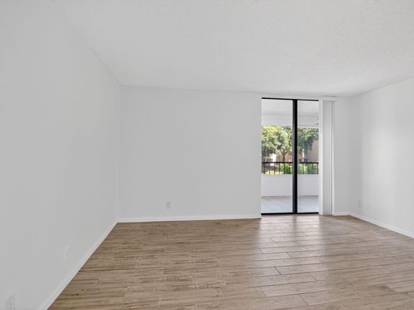 1850 Homewood Boulevard 214, Delray Beach FL 33445