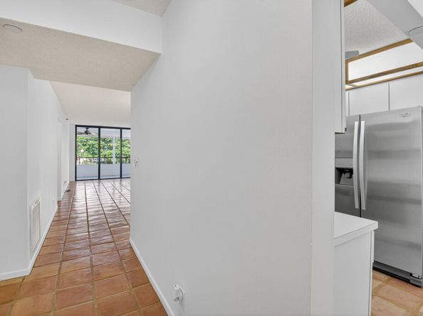 1850 Homewood Boulevard 214, Delray Beach FL 33445