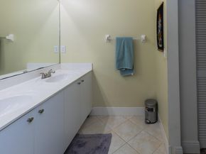 2491 Aragon Blvd 2, Sunrise FL 33322