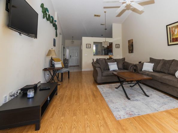 2491 Aragon Blvd 2, Sunrise FL 33322