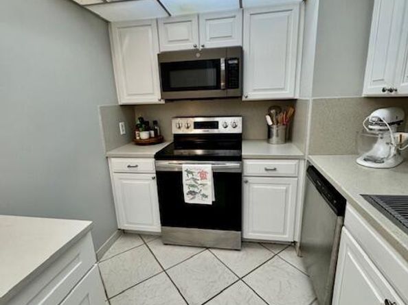 5600 N Flagler Drive 904, West Palm Beach FL 33407