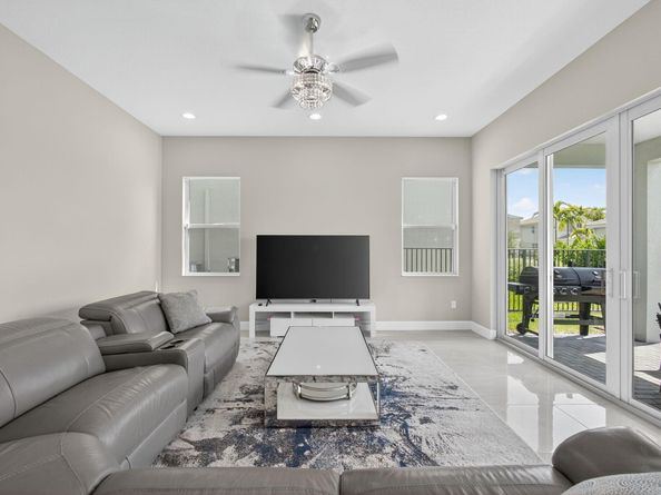 5337 Macoon Way, Westlake FL 33470
