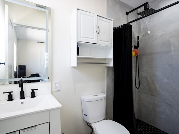1030 SW 8 Avenue, Deerfield Beach FL 33441
