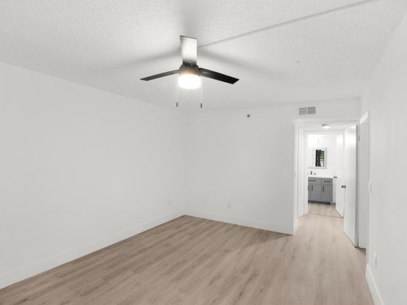 23344 Carolwood Lane 302, Boca Raton FL 33428