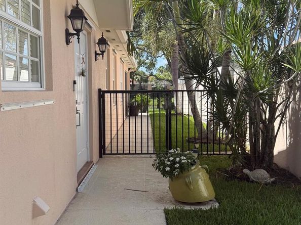 7831 Olympia Drive, West Palm Beach FL 33411
