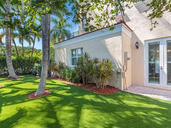 1500 NE 26th Ave 1500, Fort Lauderdale FL 33304