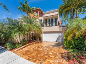1500 NE 26th Ave